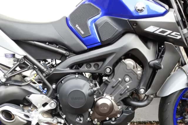 Yamaha MT-09 (2020) thumbnail 3