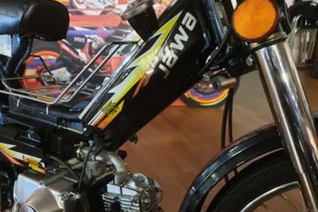Jawa 50Q (2008) thumbnail 2