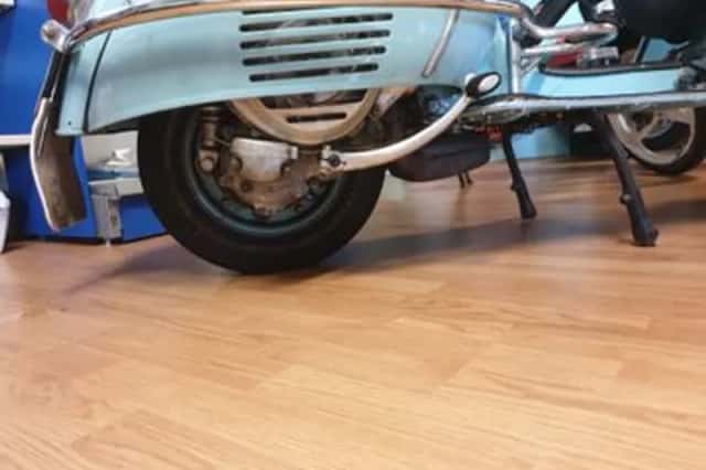 Vespa Gl150 (1963) thumbnail 2