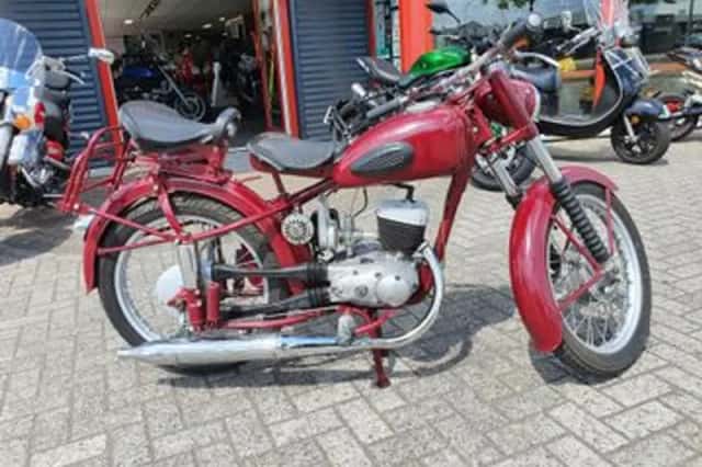 MZ 125cc (1953) thumbnail 1