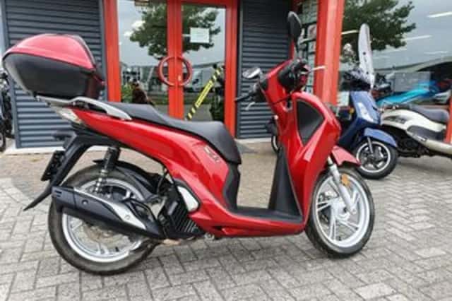 Honda SH 125I (2018) thumbnail 1