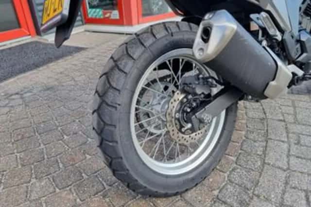 Kawasaki Versys X 300 (2018) thumbnail 3