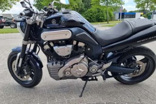 Yamaha MT-01 (2006) thumbnail 5