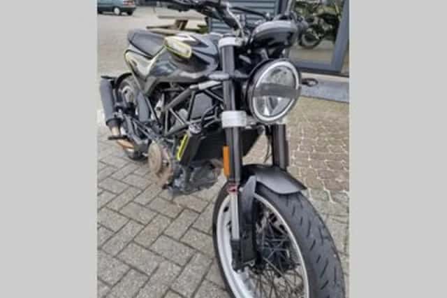Husqvarna Svartpilen 401 (2019) thumbnail 2