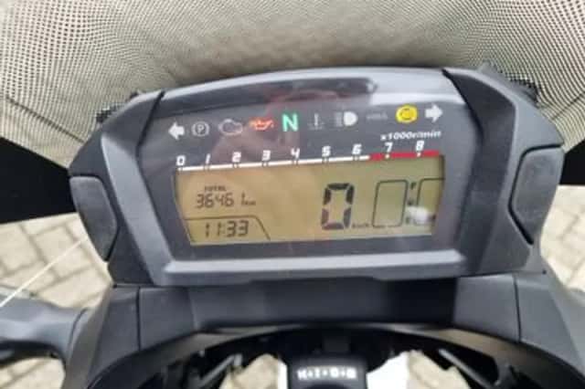 Honda NC750X (2016) thumbnail 2