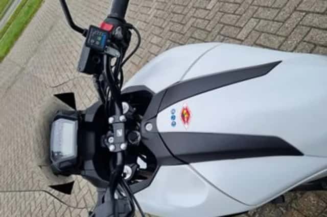Honda NC750X (2016) thumbnail 4
