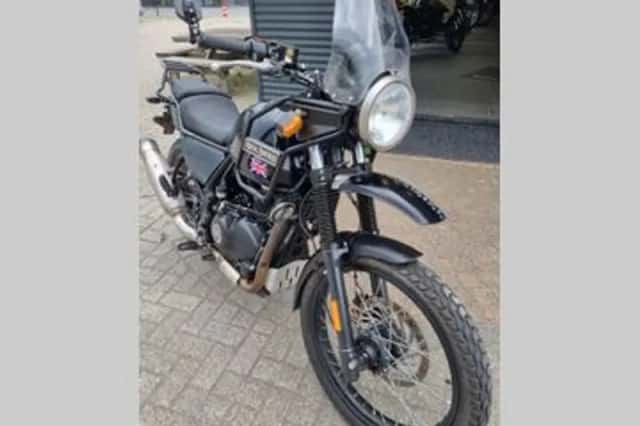 Royal Enfield Himalayan (2018) thumbnail 2