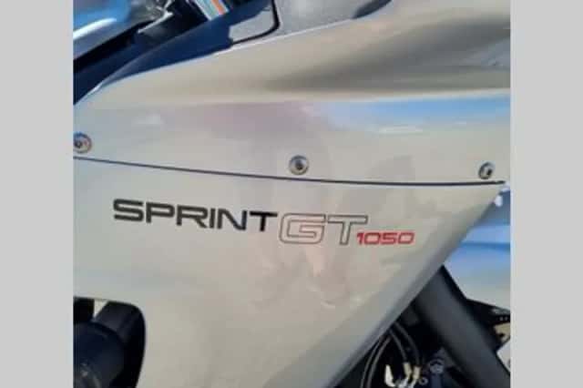 Triumph Sprint GT (2011) thumbnail 5