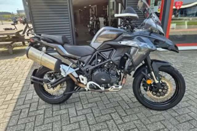Benelli TRK 502 X (2022) thumbnail 1