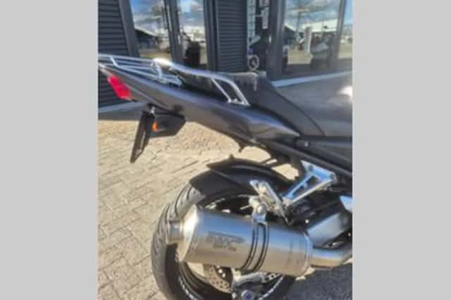 Yamaha FZS 1000 Fazer (2005) thumbnail 4