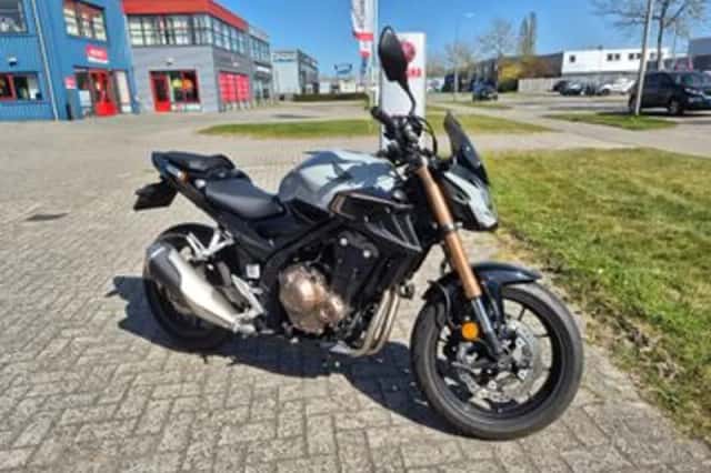 Honda CB500F (2023) thumbnail 1