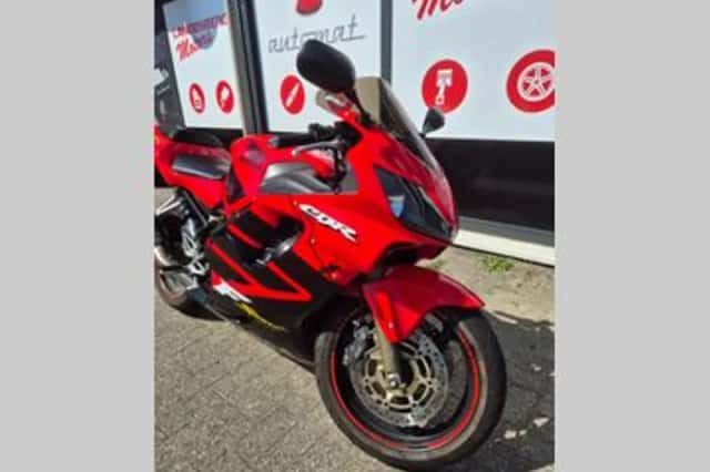 Honda CBR 600 FS (2002) thumbnail 2