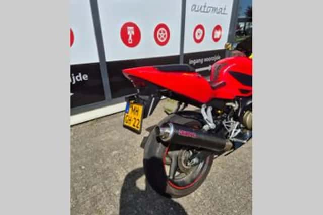 Honda CBR 600 FS (2002) thumbnail 6