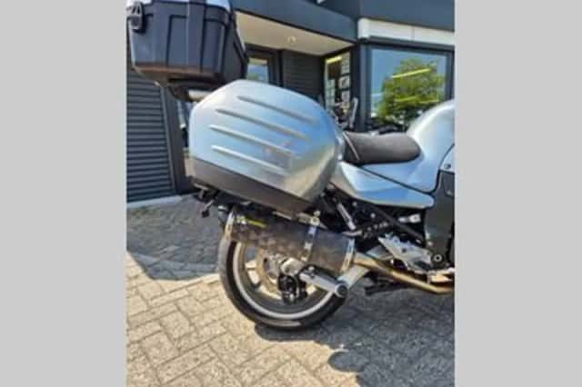 Kawasaki GTR 1400 (2007) thumbnail 4