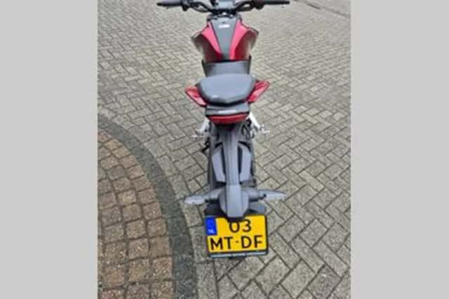Honda CB125R (2020) thumbnail 3
