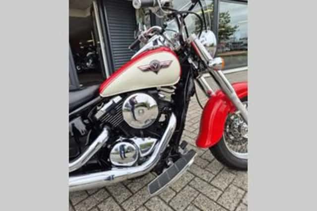 Kawasaki VN 800 Vulcan Classic (1996) thumbnail 3