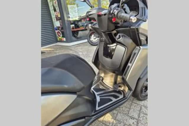 Peugeot Metropolis 400 (2018) thumbnail 3