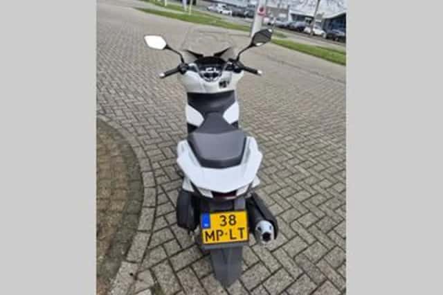 Honda PCX 125 (2021) thumbnail 5