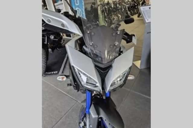 Yamaha Tracer 900 (2015) thumbnail 2