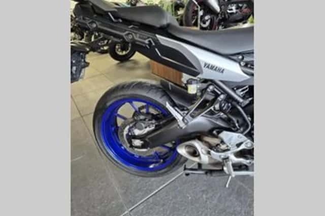 Yamaha Tracer 900 (2015) thumbnail 4