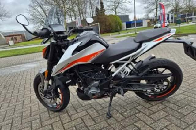 KTM Duke 390 (2022) thumbnail 6