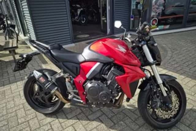 Honda CB1000R (2011) thumbnail 1