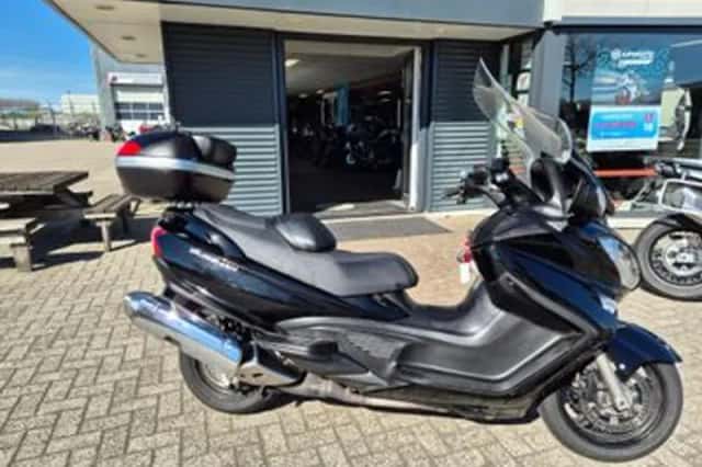 Suzuki AN 650 Burgman (2014) thumbnail 1