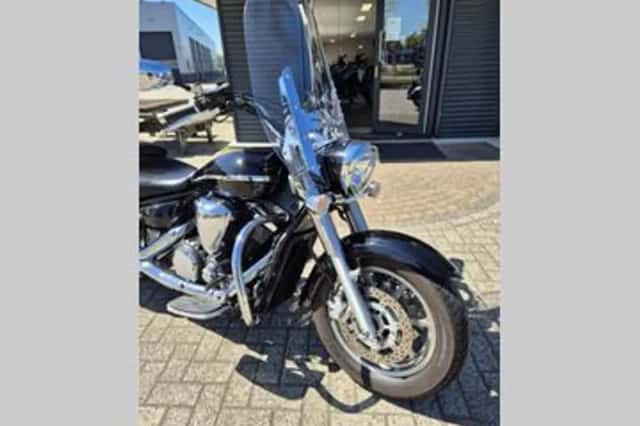 Yamaha XVS 1300 A Midnight Star (2011) thumbnail 5