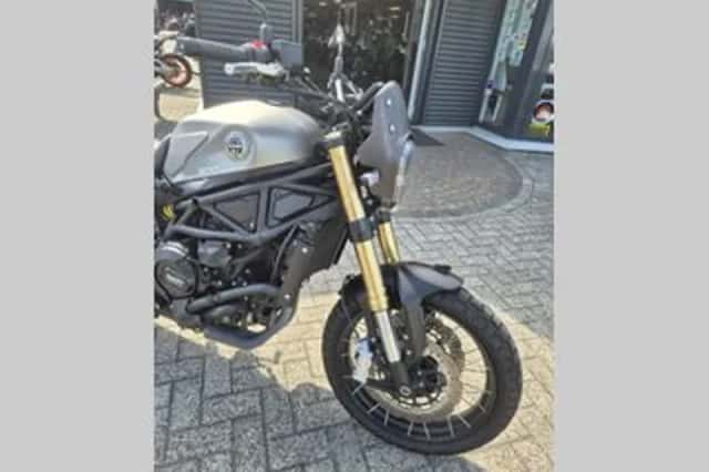 Benelli Leoncino 800 (2024) thumbnail 2