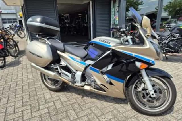 Yamaha FJR1300 (2009) thumbnail 1