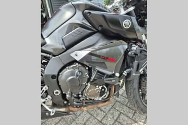 Yamaha MT-10 (2017) thumbnail 4