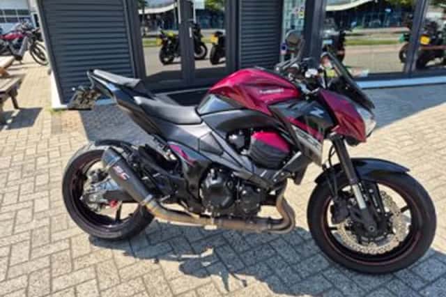 Kawasaki Z800 (2013) thumbnail 1