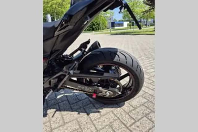 Kawasaki Z800 (2013) thumbnail 4