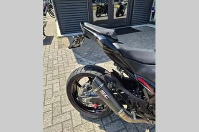 Kawasaki Z800 (2013) thumbnail 5