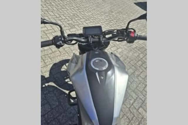Honda CB300R (2018) thumbnail 4