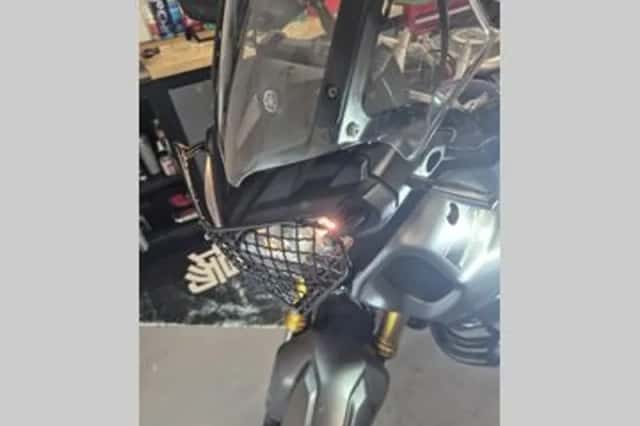 Yamaha XT 1200 Z Super Tenere (2014) thumbnail 2