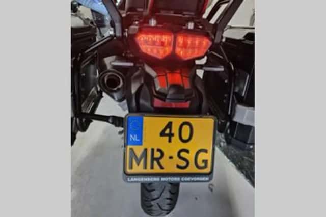 Yamaha XT 1200 Z Super Tenere (2014) thumbnail 4