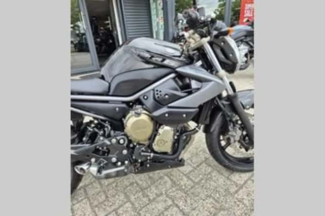 Yamaha XJ6 (2010) thumbnail 3
