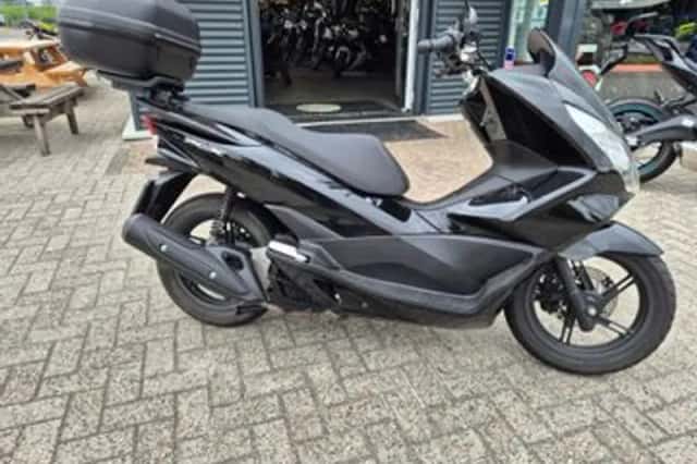 Honda PCX 125 (2014) thumbnail 1