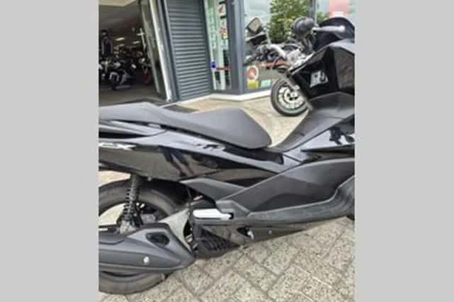 Honda PCX 125 (2014) thumbnail 3