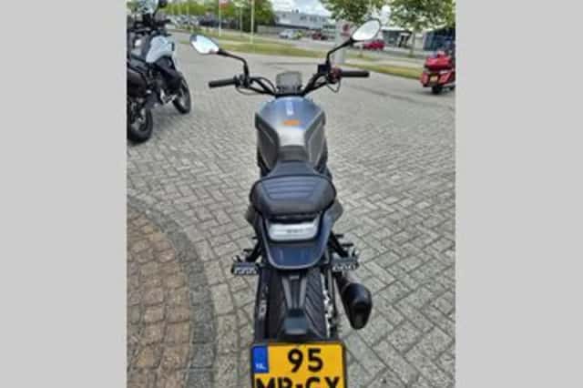 Benelli Leoncino 800 (2022) thumbnail 4