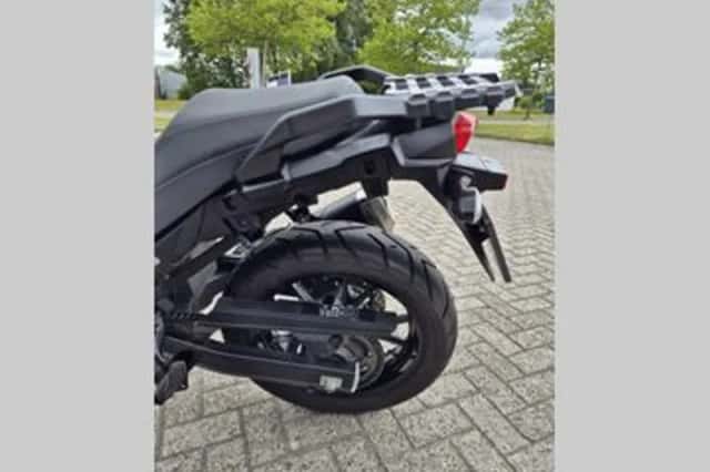 Suzuki V-Strom (2025) thumbnail 3