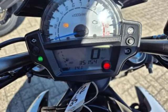 Kawasaki ER-6n (2015) thumbnail 5