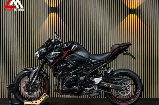 Kawasaki Z900 (0) thumbnail 5