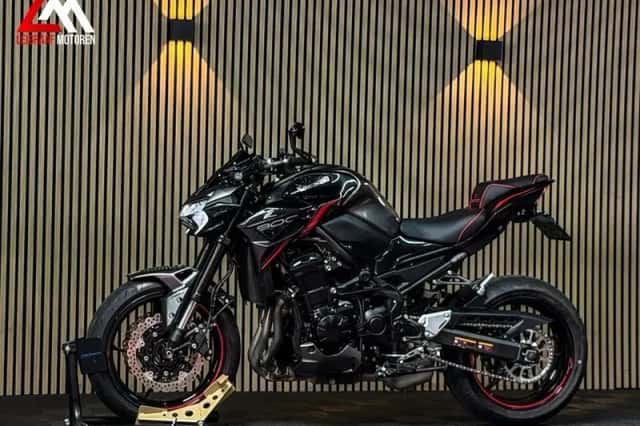 Kawasaki Z900 (0) thumbnail 6