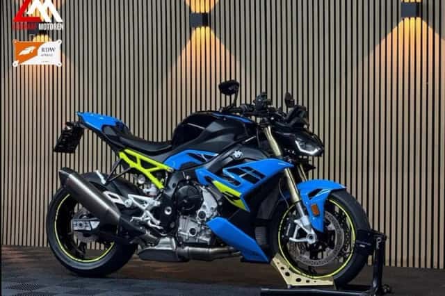 BMW S 1000 R (2025) thumbnail 1