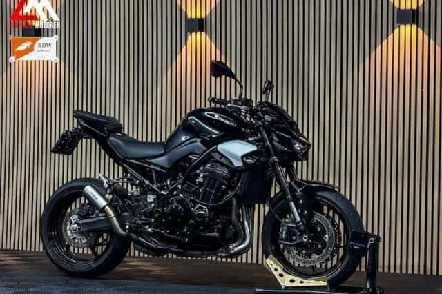 Kawasaki Z900 (2025) thumbnail 1