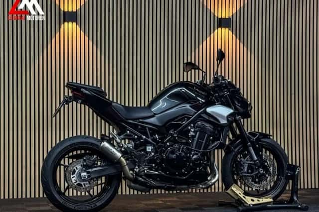 Kawasaki Z900 (2025) thumbnail 3