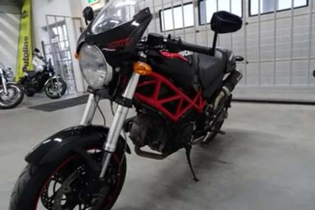 Ducati M 695 (2007) thumbnail 3
