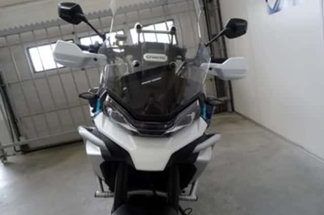 CFMoto 700 MT (2026) thumbnail 4